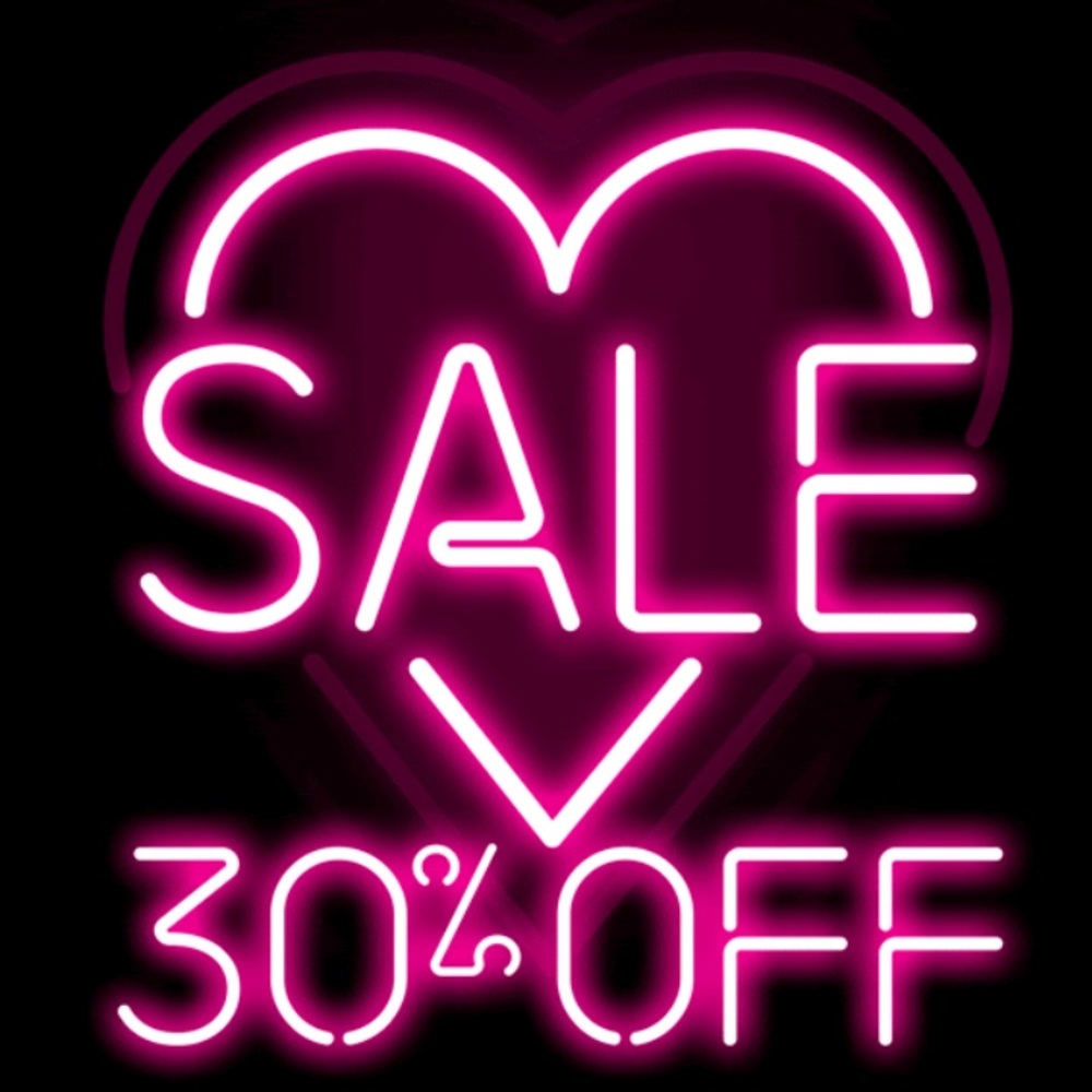 30%+ OFF ALL CLOSET ITEMS